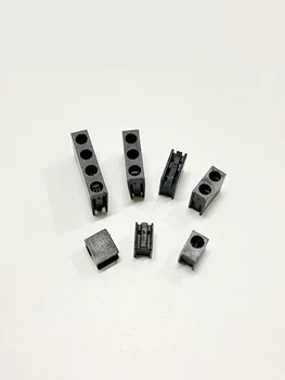  Черен пластмасов материал Правоъгълна фиксирана основа, подходяща за 3 мм LED държач за монтаж на печатни платки 90 ° Правоъгълна изолационна скоба