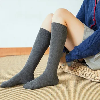 Есенни и зимни памучни чорапи Жените удебелени четка тръба чорапи плътен цвят Тери-контур трикотаж колеж стил руно облицована Th
